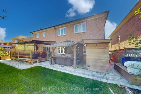 Photo 42 at 8 Springbrook Drive, Langstaff, Richmond Hill