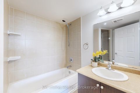 Photo 12 at 509 - 225 Wellesley Street E, South St. James Town, Toronto
