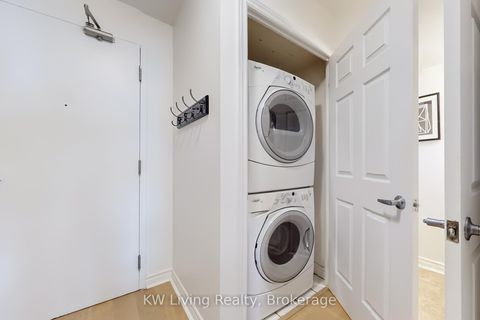 Photo 19 at 509 - 225 Wellesley Street E, South St. James Town, Toronto