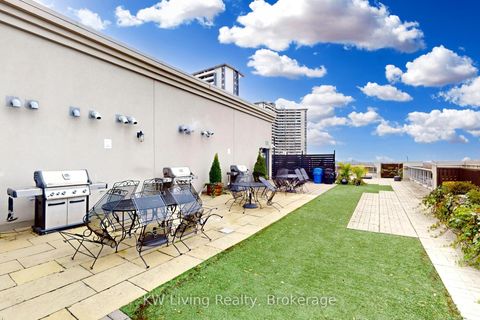 Photo 24 at 509 - 225 Wellesley Street E, South St. James Town, Toronto
