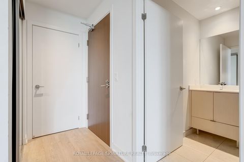 Photo 1 at 2217 - 1926 Lake Shore Boulevard W, Swansea, Toronto