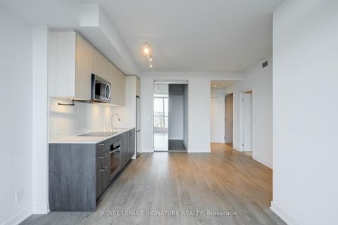 Photo 4 at 2217 - 1926 Lake Shore Boulevard W, Swansea, Toronto
