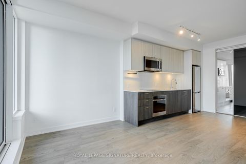 Photo 13 at 2217 - 1926 Lake Shore Boulevard W, Swansea, Toronto