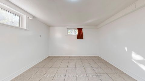 Photo 25 at 325 Waterloo Avenue, Bathurst Manor, Toronto