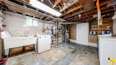 Photo 30 at 325 Waterloo Avenue, Bathurst Manor, Toronto