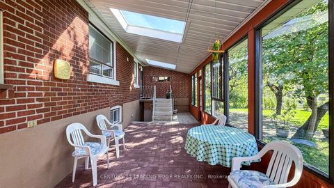 Photo 36 at 325 Waterloo Avenue, Bathurst Manor, Toronto
