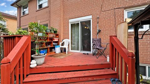 Photo 39 at 37 Foxrun Avenue, CFB, Toronto