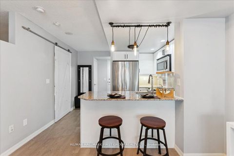 Photo 6 at 1018 - 65 East Liberty Street, Niagara, Toronto