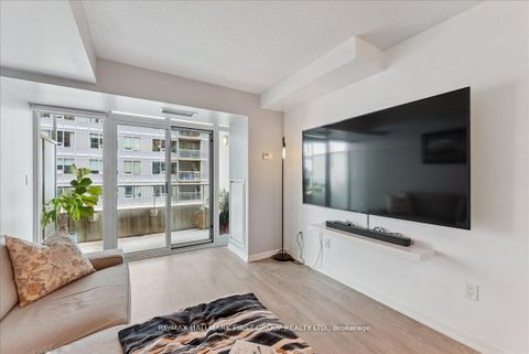 Photo 10 at 1018 - 65 East Liberty Street, Niagara, Toronto