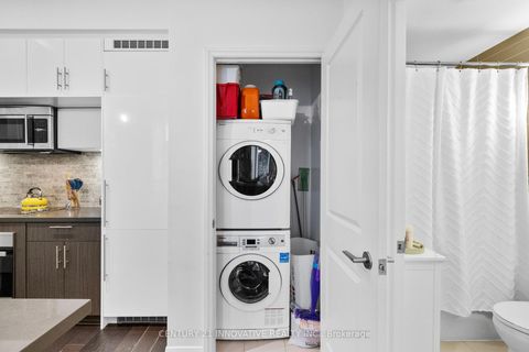 Photo 29 at 507 - 8 Mercer Street, Waterfront Communities C1, Toronto