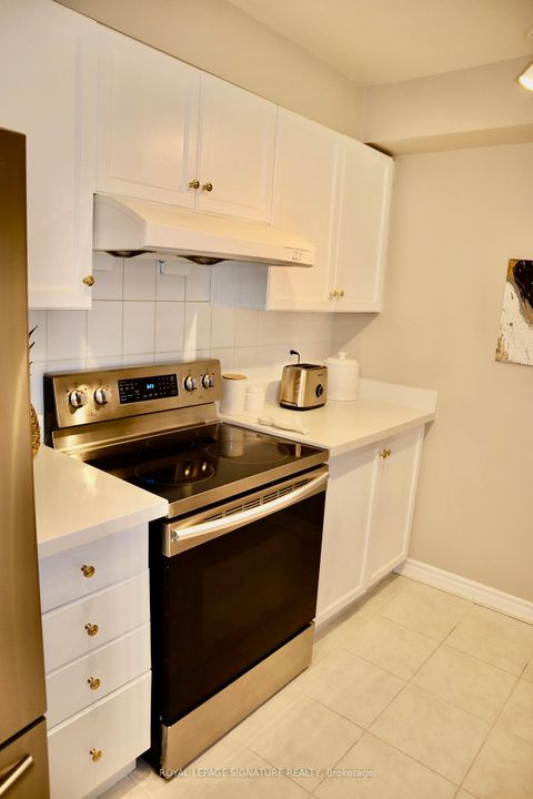 Photo 8 at 801 - 1883 McNicoll Avenue, Steeles, Toronto