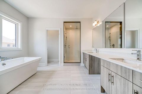 Photo 25 at 160 Winthrop Crescent, Vellore Village, Vaughan