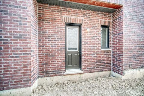 Photo 41 at 160 Winthrop Crescent, Vellore Village, Vaughan Photo 41 at 160 Winthrop Crescent, Vellore Village, Vaughan