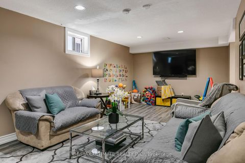Photo 29 at 77 Morningview Trail, Rouge E11, Toronto