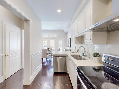 Photo 8 at 11 - 260 Russell Hill Road, Casa Loma, Toronto