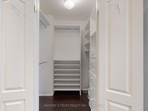 Photo 26 at 11 - 260 Russell Hill Road, Casa Loma, Toronto