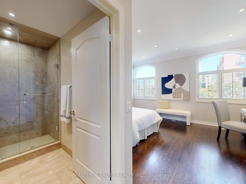 Photo 34 at 11 - 260 Russell Hill Road, Casa Loma, Toronto