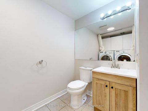 Photo 41 at 11 - 260 Russell Hill Road, Casa Loma, Toronto