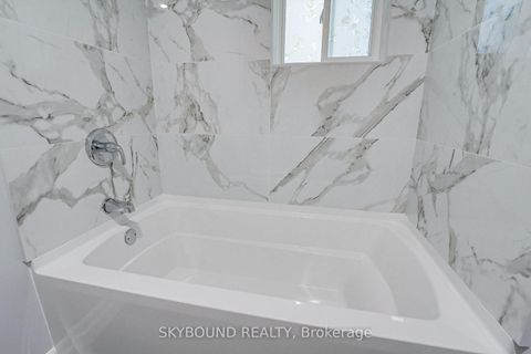 Photo 33 at 2388 25 Side Road N, Alcona, Innisfil