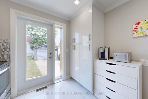 Photo 12 at 36 Juliet Crescent, Eglinton West, Toronto