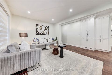 Photo 7 at 19 Blakemanor Boulevard, Woburn, Toronto