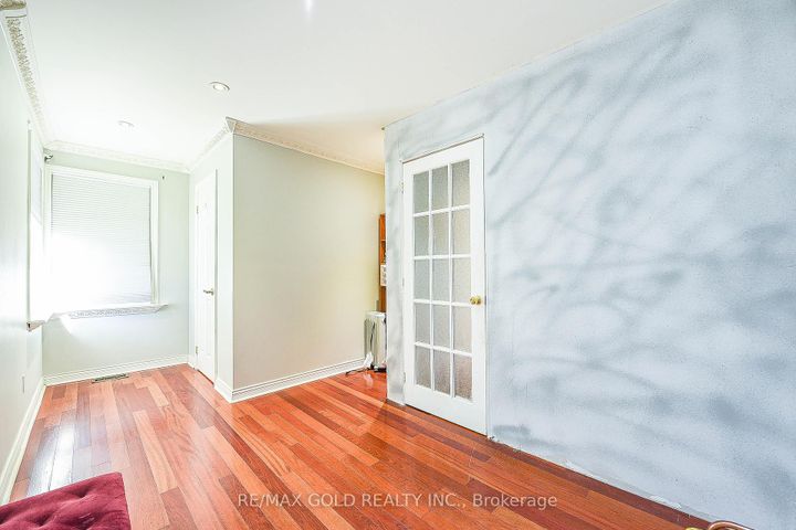 Photo 23 at 13 Foster Road, Malton, Mississauga