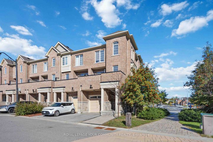 Photo 2 at 320 Clay Stones Street, Glenway Estates, Newmarket