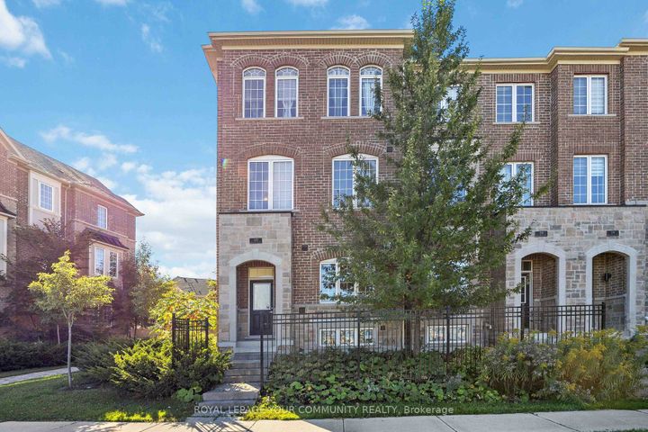 Photo 5 at 320 Clay Stones Street, Glenway Estates, Newmarket