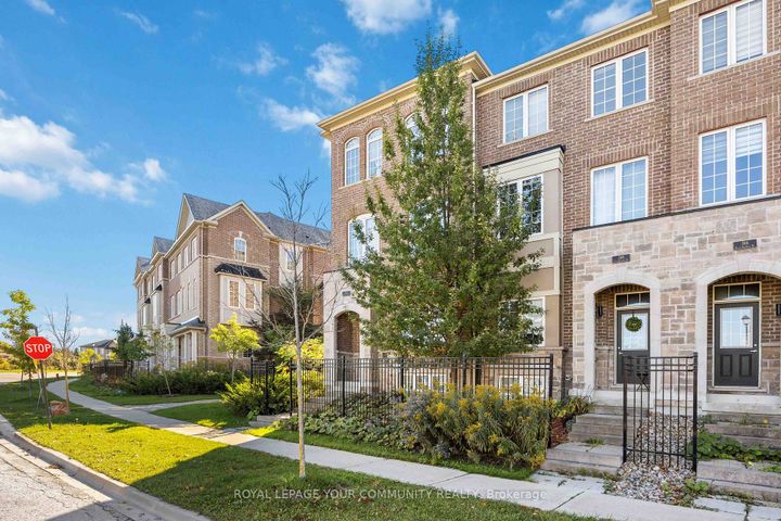 Photo 6 at 320 Clay Stones Street, Glenway Estates, Newmarket