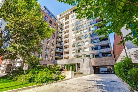 Photo 37 at 212 - 400 Wellington Street W, Waterfront Communities C1, Toronto
