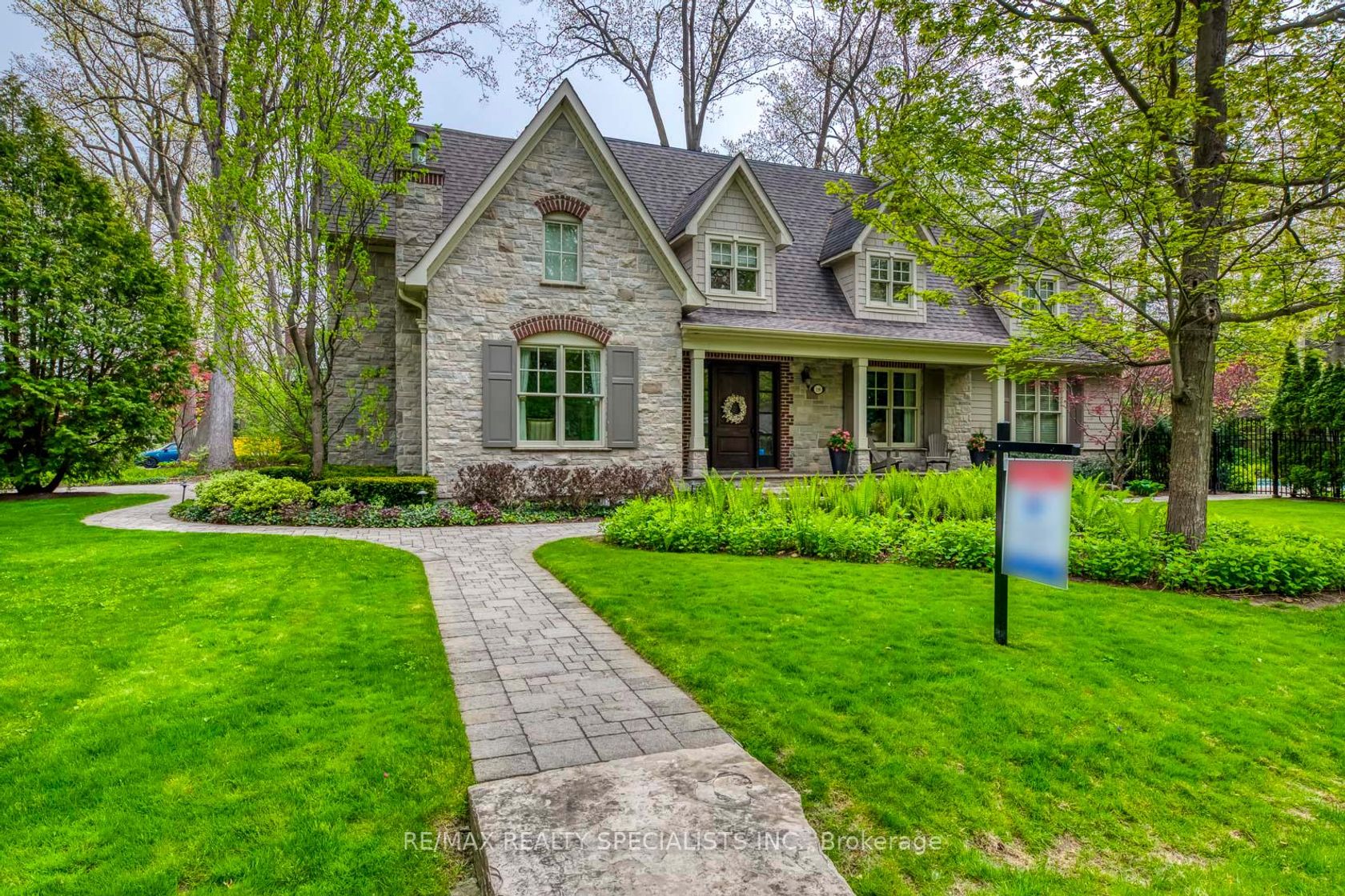 1199 Whiteoaks Avenue, Lorne Park, Mississauga 