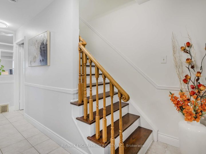 Photo 4 at 59 - 331 Military Trail, Morningside, Toronto