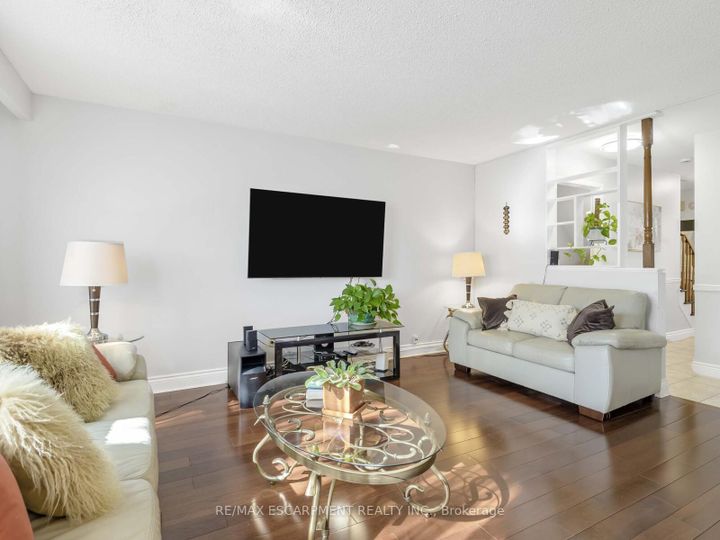 Photo 8 at 59 - 331 Military Trail, Morningside, Toronto