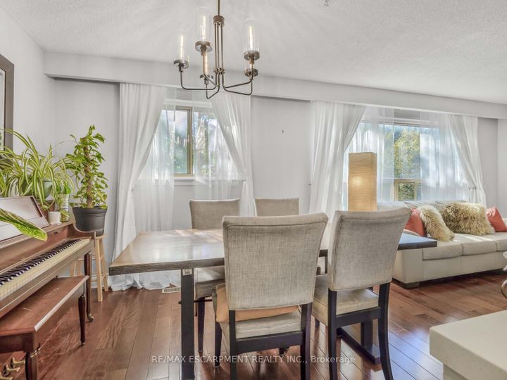 Photo 10 at 59 - 331 Military Trail, Morningside, Toronto