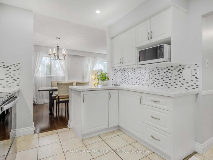 Photo 13 at 59 - 331 Military Trail, Morningside, Toronto