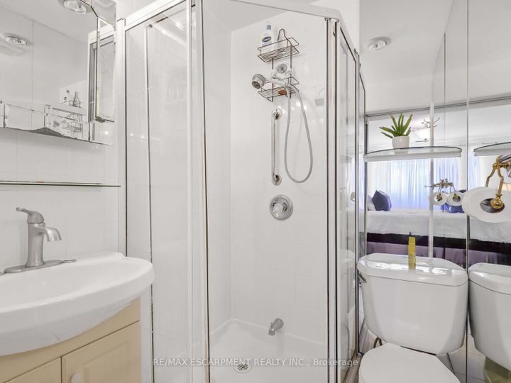 Photo 21 at 59 - 331 Military Trail, Morningside, Toronto