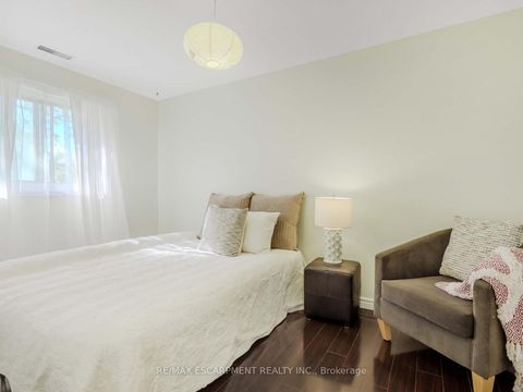 Photo 18 at 59 - 331 Military Trail, Morningside, Toronto
