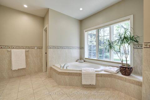 Photo 28 at 1227 Riverbank Way, RO River Oaks, Oakville