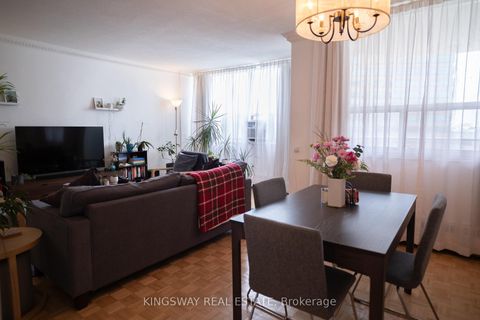 Photo 10 at 518 - 451 The West Mall Drive, Etobicoke West Mall, Toronto Photo 10 at 518 - 451 The West Mall Drive, Etobicoke West Mall, Toronto