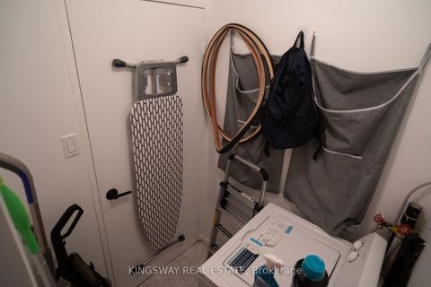 Photo 19 at 518 - 451 The West Mall Drive, Etobicoke West Mall, Toronto Photo 19 at 518 - 451 The West Mall Drive, Etobicoke West Mall, Toronto