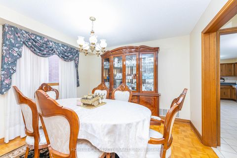 Photo 10 at 144 Jackman Crescent, West Woodbridge, Vaughan Photo 10 at 144 Jackman Crescent, West Woodbridge, Vaughan