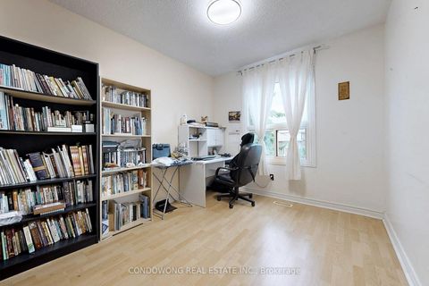 Photo 21 at 63 Revlis Crescent, L'Amoreaux, Toronto