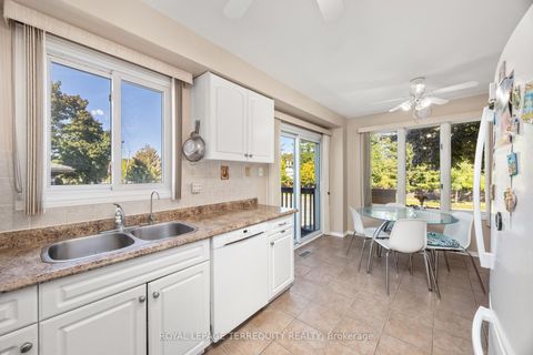 Photo 9 at 526 Renforth Drive, West Deane, Toronto