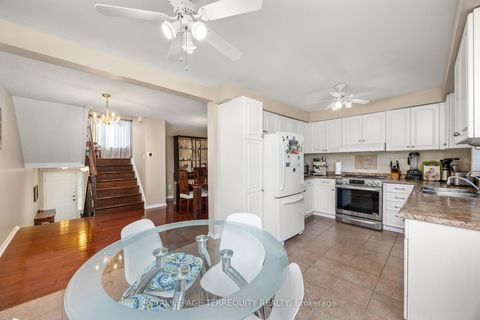 Photo 10 at 526 Renforth Drive, West Deane, Toronto