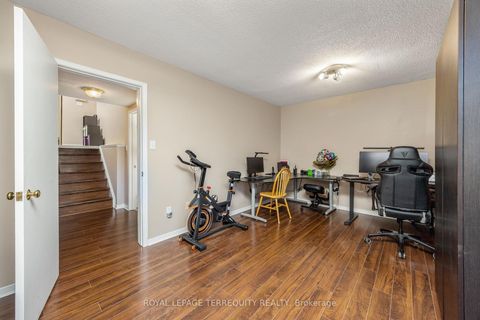 Photo 24 at 526 Renforth Drive, West Deane, Toronto