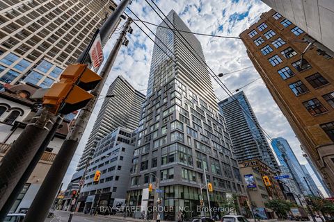 Photo 4 at 601 - 101 Peter Street, Waterfront Communities C1, Toronto