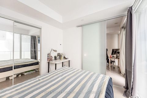 Photo 13 at 601 - 101 Peter Street, Waterfront Communities C1, Toronto