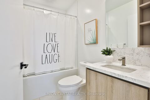 Photo 12 at 1005 - 319 Jarvis Street, Moss Park, Toronto Photo 12 at 1005 - 319 Jarvis Street, Moss Park, Toronto