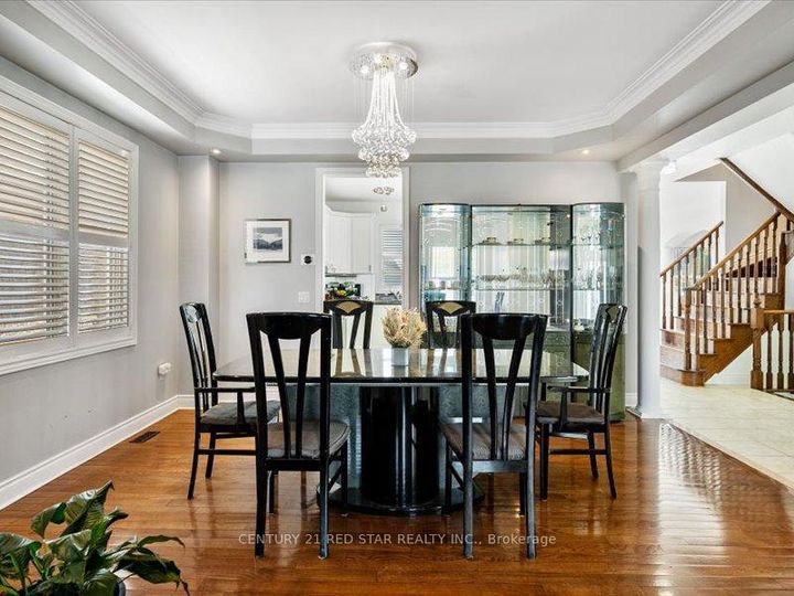 Photo 8 at 31 Eiffel Boulevard, Vales of Castlemore North, Brampton