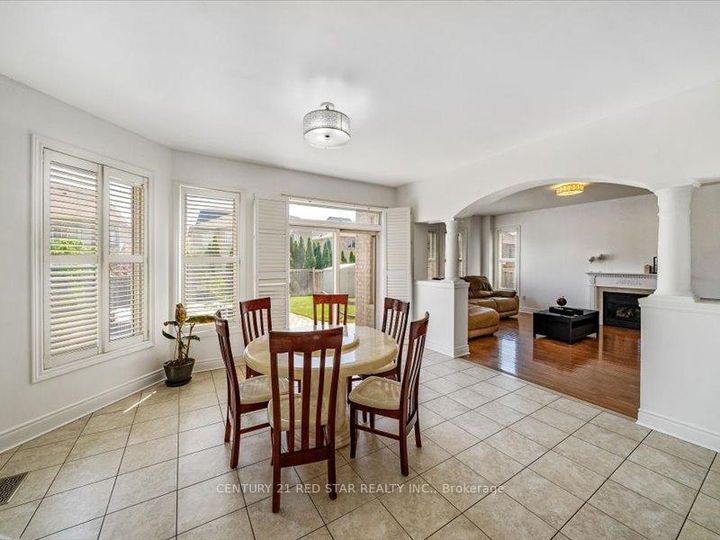Photo 13 at 31 Eiffel Boulevard, Vales of Castlemore North, Brampton